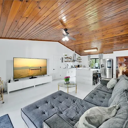 Farmhouse Miami